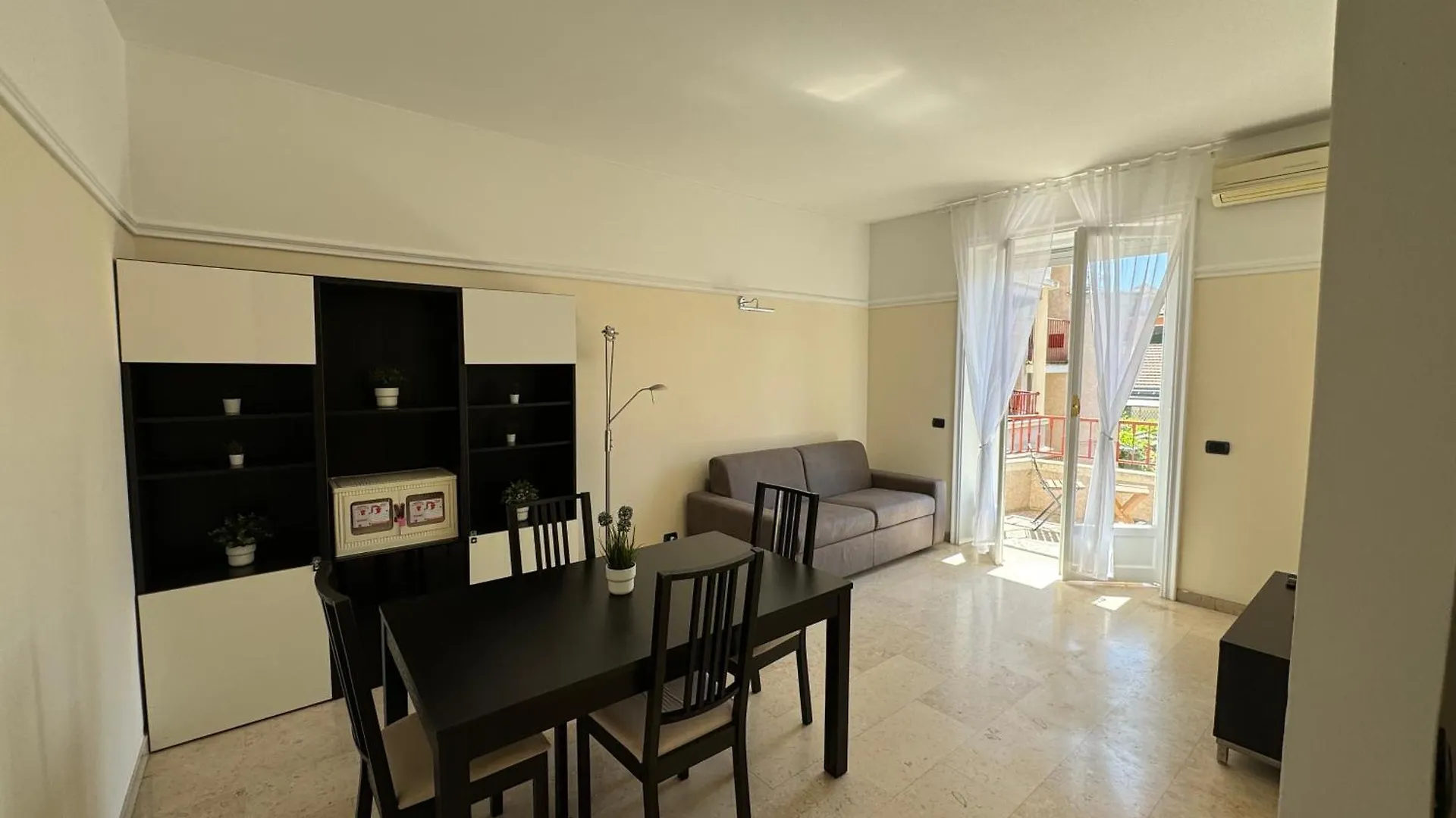 Lorenteggio Urban Suite - Affitti Brevi Italia Milan